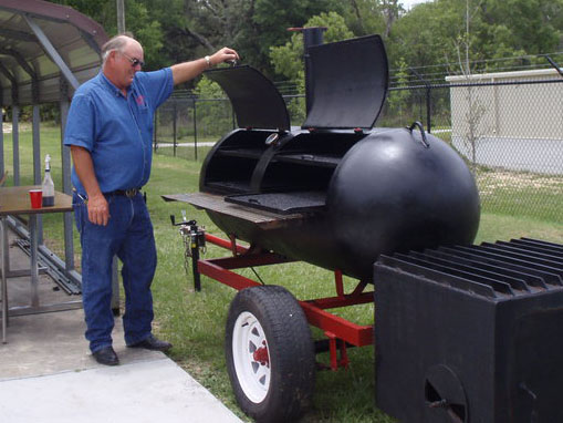 Donald Goodman, Grilling!